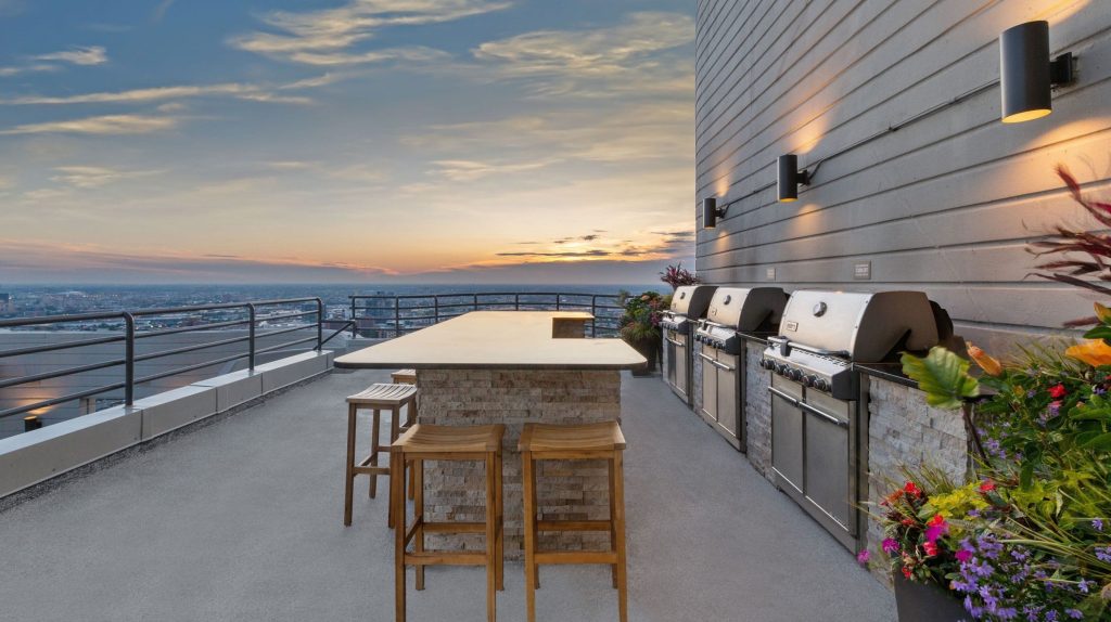 A Fresh Start: Spring Cleaning Tips and Bright Ideas for Enjoying More Daylight at Eugenie Terrace on the Park